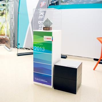 EasyCubes Plinth Showcases